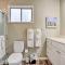 Lakefront Haven Family-Friendly Sunrise Beach Gem