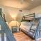 Lakefront Haven Family-Friendly Sunrise Beach Gem