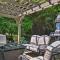 Blue Ridge Mountains Cottage with Pergola and Fire Pit