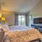 Screened Porch, Resort Perks Osage Beach Cabin! - أوساغ بيتش