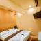 La Hotel Metro near BKC