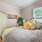 Bright Minneapolis Home 2 Mi to Minnehaha Falls! - Minneapolis