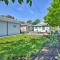Bright Minneapolis Home 2 Mi to Minnehaha Falls! - Minneapolis