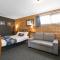 Cunningham Shore Motel