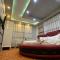 Golden Rose Hotel