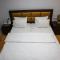 Golden Rose Hotel