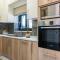 Villa Olive Green