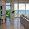 Whispering Seas Oceanfront Suite Whispering Seas Oceanfront Suite