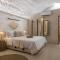 Kaminos Boutique Hotel