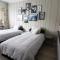 Bed n Blues ****