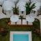 Igloo Beach Lodge