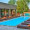 Players Pool&Rooms