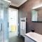 Flat Iron Apartments by Quokka 360 - modern building 5 min from the centre of Lugano - Viganello