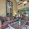 Osage Beach Condo with Shared Pool and Lake Views! - Osage Beach