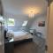 N0 2 Greystones Clock Tower Lodge - Leap