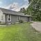 Mountain Home Cottage with Deck on White River!