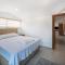 Midpoint Suites