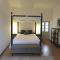 Villa Maghetti - modernized flat in historic palazzo in the center of Luino