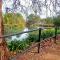 Waterviews - Hidden Gem in CBD - Sleeps 10 - Wagga Wagga