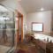 Elkpoint Unit 6