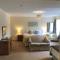 The Maxwell Arms Hotel