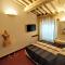 Castelfalfi Art Apartment