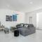 White Swan Villa with Private Pool and Jacuzzi - Kommeno