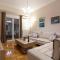 Acropolis View 2BD Apt next to Museum & Metro - Atény