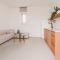 Amarelo Suites