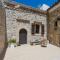 Meronas Eco House
