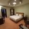 Golden Rose Hotel