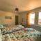 Spacious 2 Bedroom Home in Picturesque Cullen
