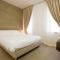 Borgoleoni 18 - Room and Breakfast