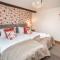 Bridge House Apartment 2