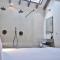 Van Heeckeren Apartments & Suites Buren