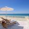Seafront Luxury Suite