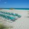 Sea Club I