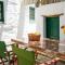 Itonia House