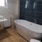 Wenie Apartment by EasyBucharest - بوخارست