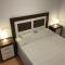 Central modern 3bdr, A/C, wifi & Parking