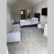 The Forest Chalet - Stunning Studio Apartment