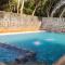 Pavisha Farm House Swimming Pool - Puduččéri