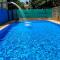 Pavisha Farm House Swimming Pool - Puduččéri