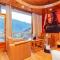 Hotel Smugglers Mountain View - central heated & air Cooled