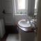 Petite chambre meublée au cœur de ville - chez lhabitant