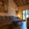 Pura Vida Mae Hostel - Yerba Buena