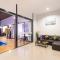 The Thames Pool Access Resort & Villa - SHA Extra Plus - Chalong