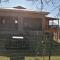 The Fat Mulberry Guest Farm