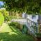 Casa San Rafael amplio chalet con gran jardín - Navajas