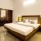 Hotel Paramount Suites & Service Apartments - Mangalore